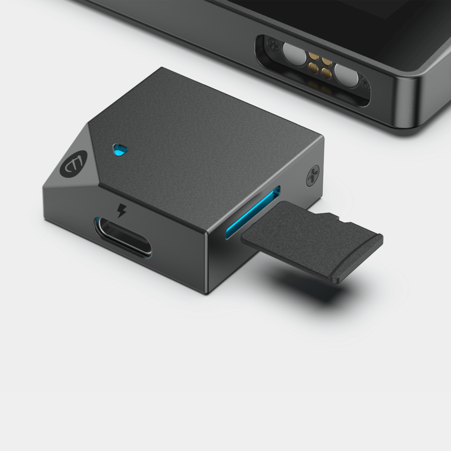 ELLIPAL Titan Mini adapter and connection detail